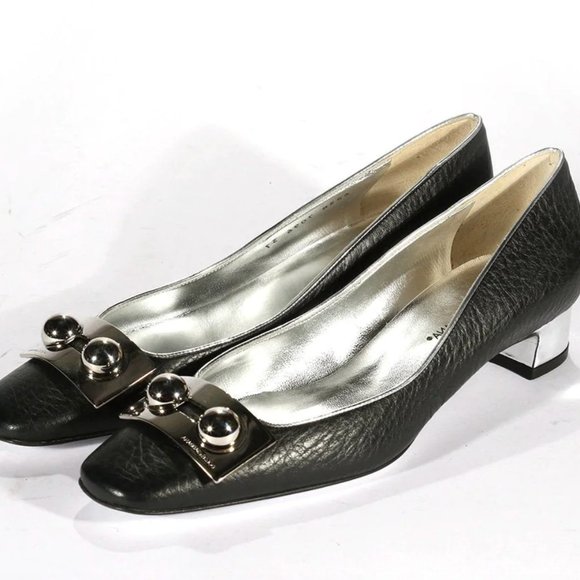 Dolce & Gabbana Women's Black Calf-Skin Leather Slip-On Pumps - Picture 1 of 5